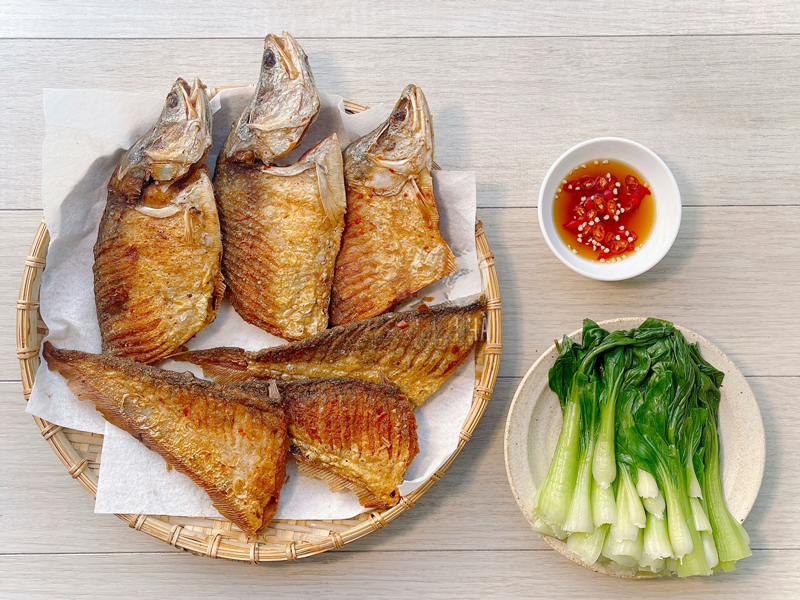 Khô cá thác lác nguyên con rút xương